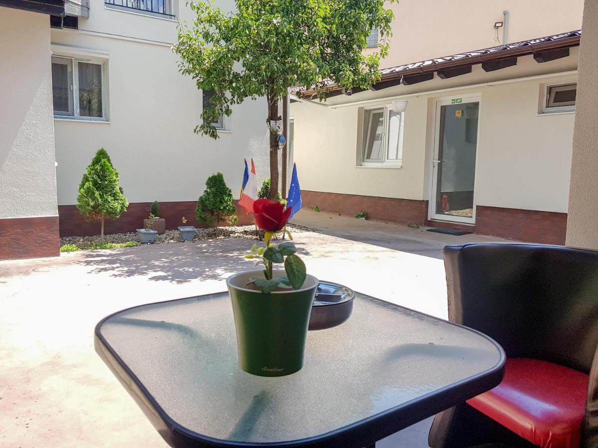 Nice & Cozy Apartments Timisoara Exterior foto